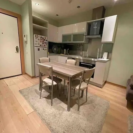 Atasehir Rezidans Kendi Eviniz Gibi Rahat Apartmán